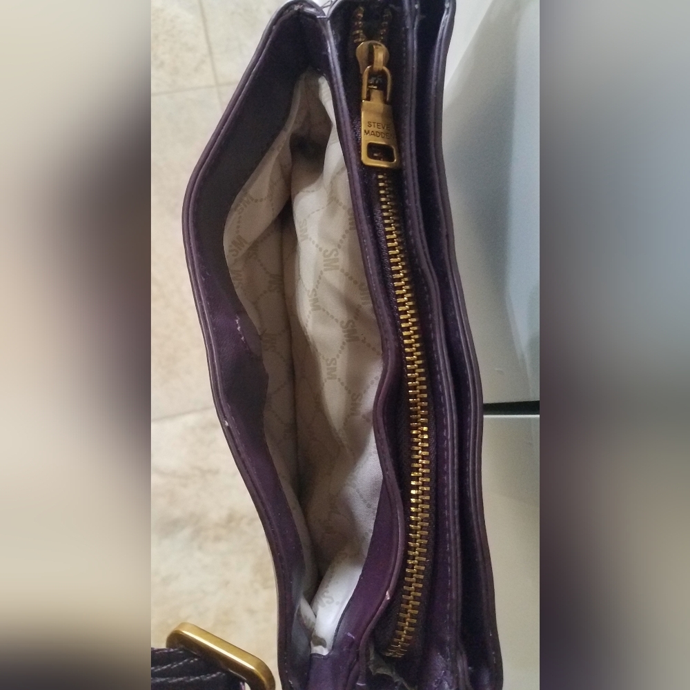Steve Madden Beet Purple Crossbody Bag NWT - Picture 13 of 17